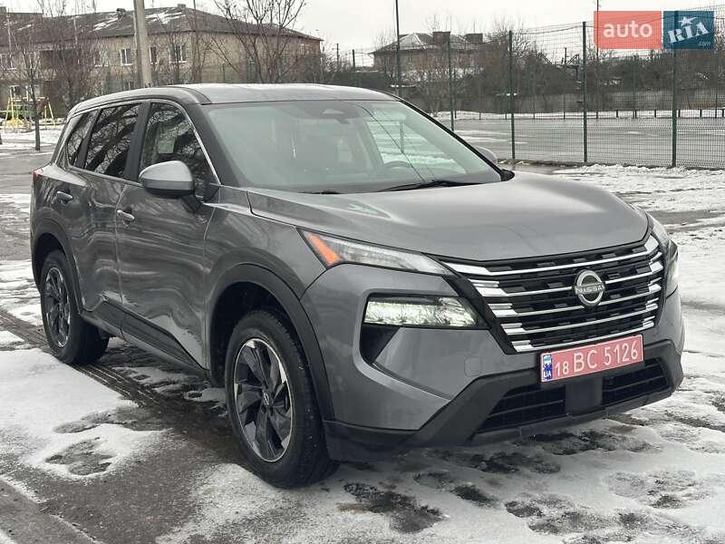 Внедорожник / Кроссовер Nissan Rogue 2024 в Изюме