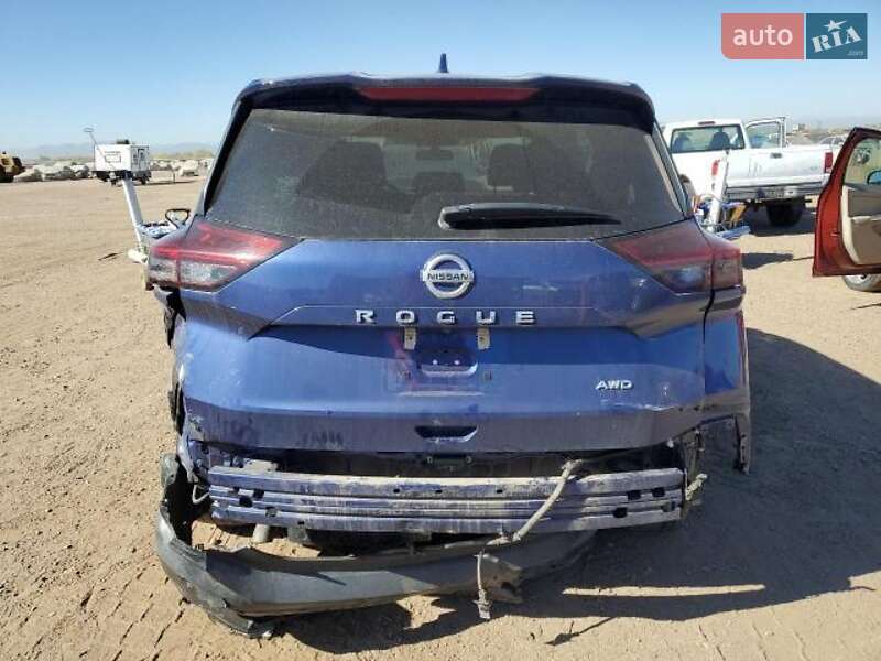 Внедорожник / Кроссовер Nissan Rogue 2021 в Львове