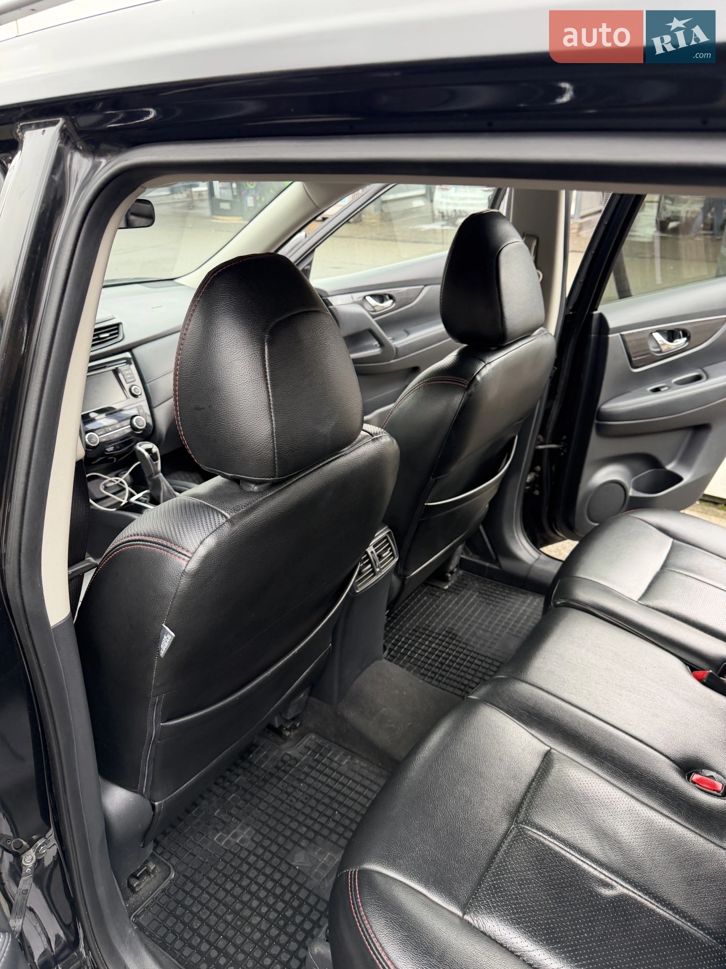 2018 Nissan Rogue - мініатюра 2