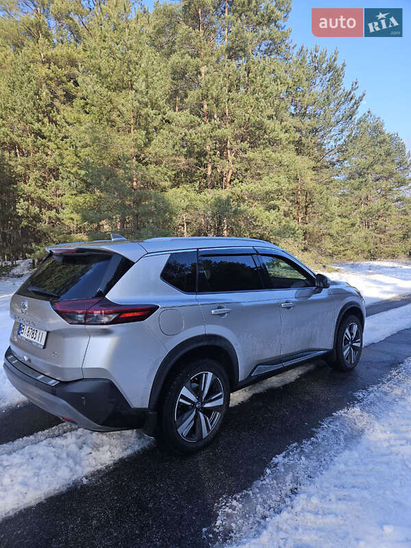 Внедорожник / Кроссовер Nissan Rogue 2021 в Кременчуге