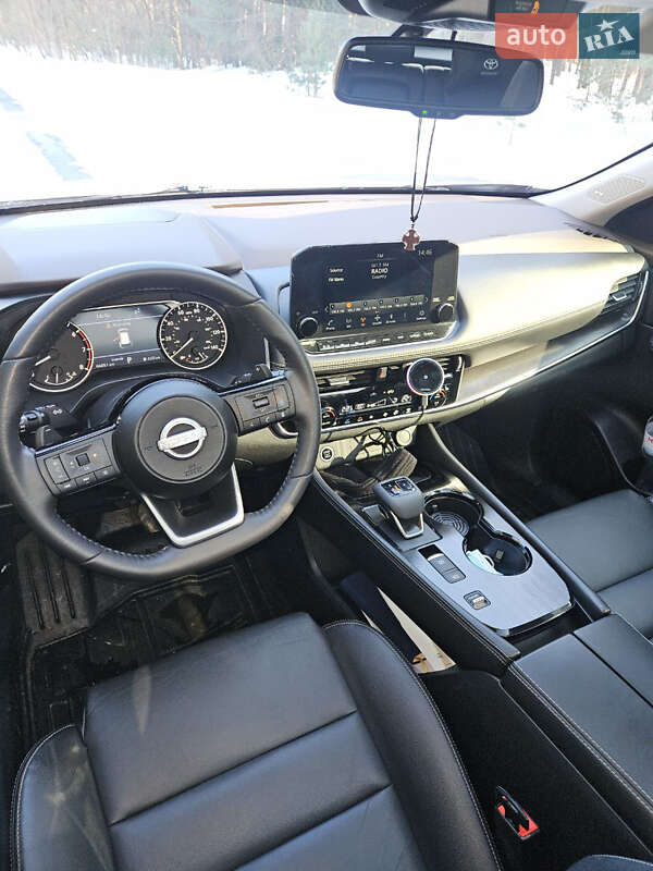 Внедорожник / Кроссовер Nissan Rogue 2021 в Кременчуге