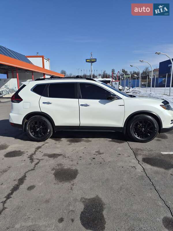 Nissan Rogue 2018
