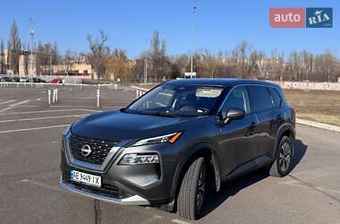 Внедорожник / Кроссовер Nissan Rogue 2021 в Кривом Роге