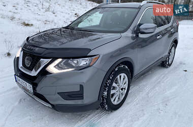 Внедорожник / Кроссовер Nissan Rogue 2019 в Киеве