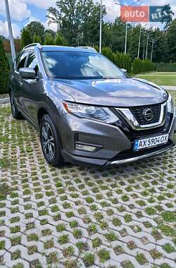 Позашляховик / Кросовер Nissan Rogue 2018 в Харкові