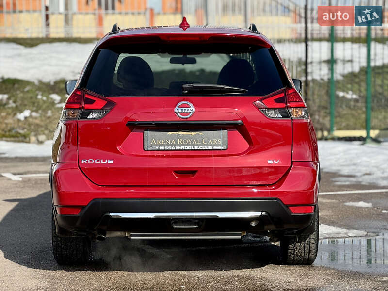 Внедорожник / Кроссовер Nissan Rogue 2017 в Киеве