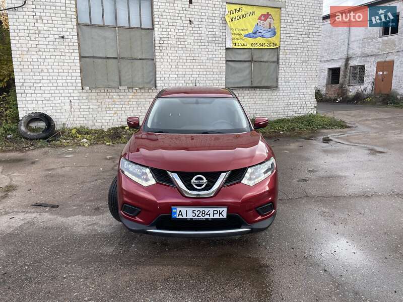 Внедорожник / Кроссовер Nissan Rogue 2014 в Чернигове