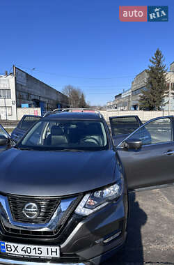 Позашляховик / Кросовер Nissan Rogue 2019 в Хмельницькому