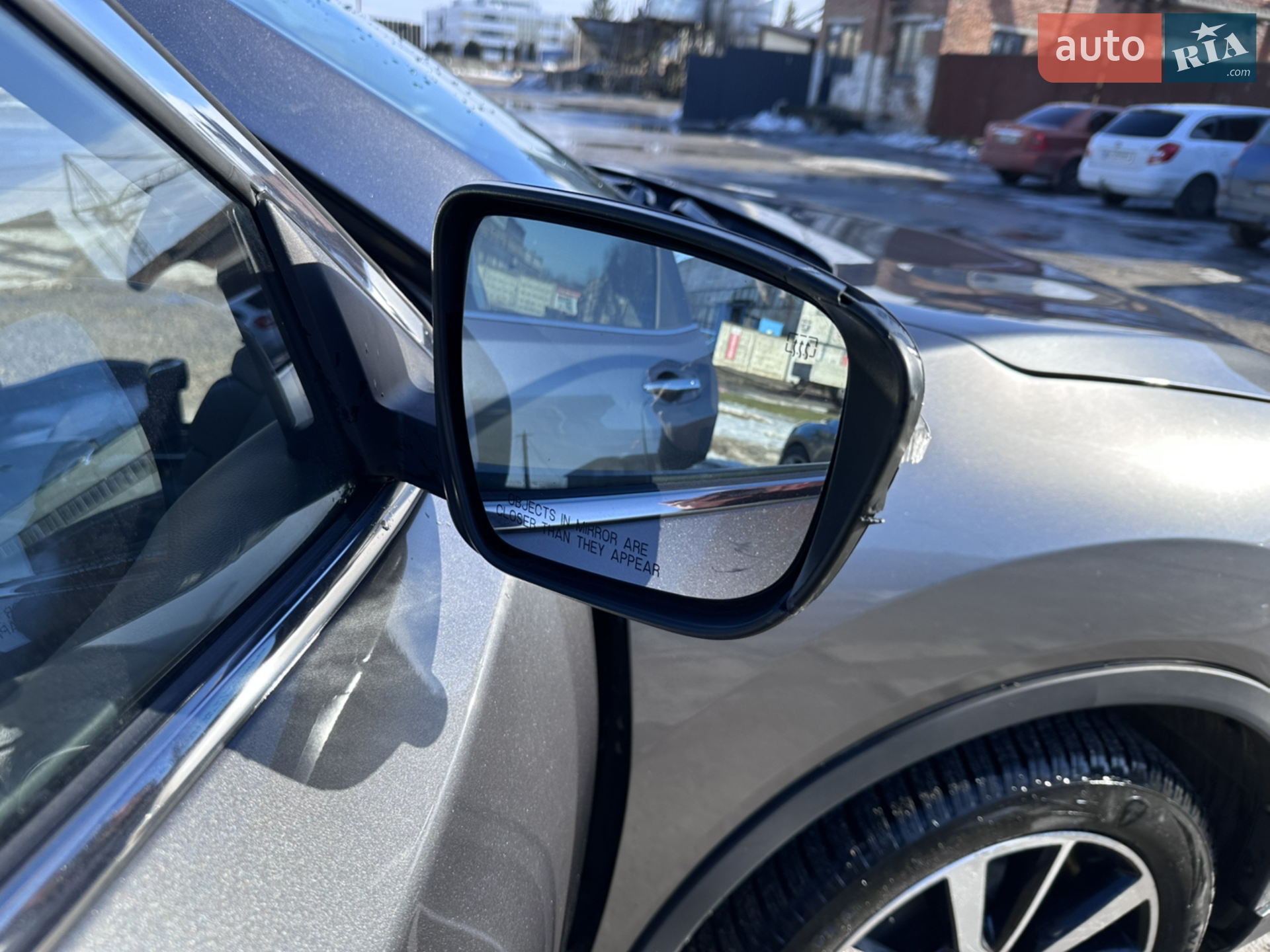 2019 Nissan Rogue - мініатюра 2