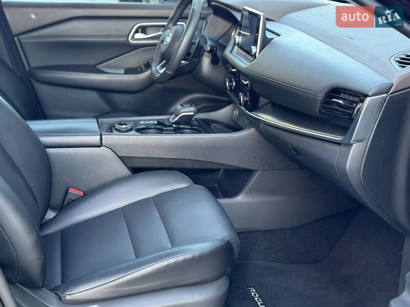 Внедорожник / Кроссовер Nissan Rogue 2021 в Белой Церкви