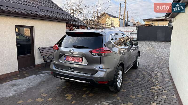 Внедорожник / Кроссовер Nissan Rogue 2020 в Виннице
