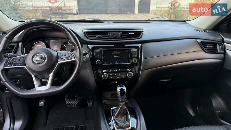 Внедорожник / Кроссовер Nissan Rogue 2020 в Виннице
