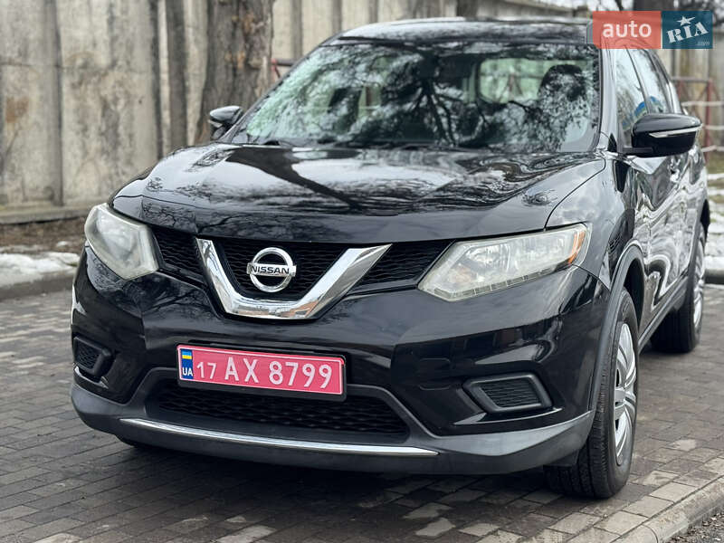 Позашляховик / Кросовер Nissan Rogue 2015 в Лубнах