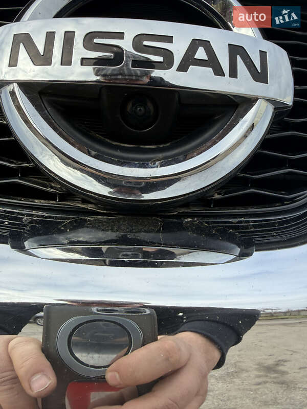 Внедорожник / Кроссовер Nissan Rogue 2015 в Николаеве