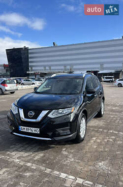 Внедорожник / Кроссовер Nissan Rogue 2019 в Житомире