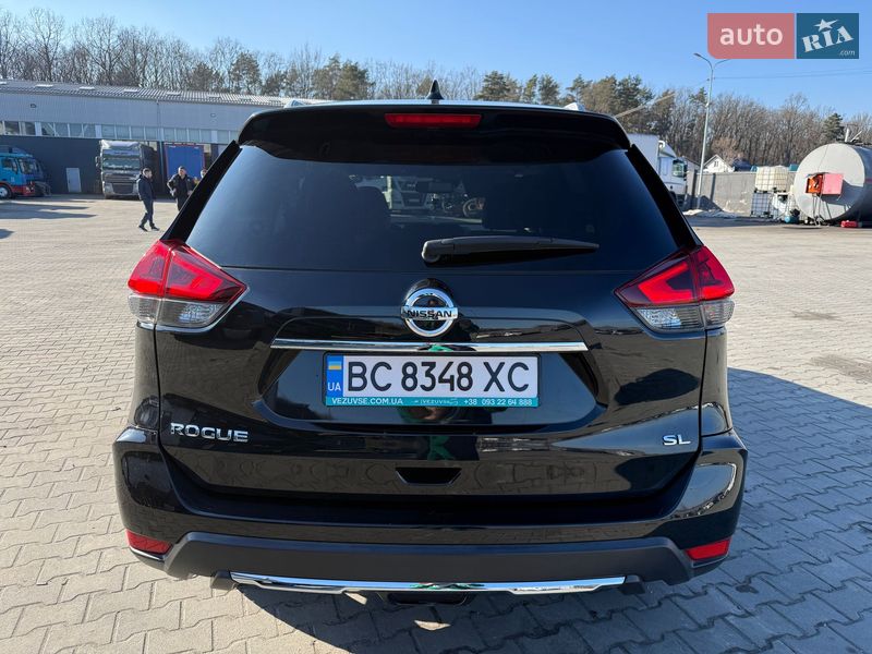 Внедорожник / Кроссовер Nissan Rogue 2017 в Львове