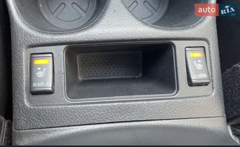 Внедорожник / Кроссовер Nissan Rogue 2019 в Киеве