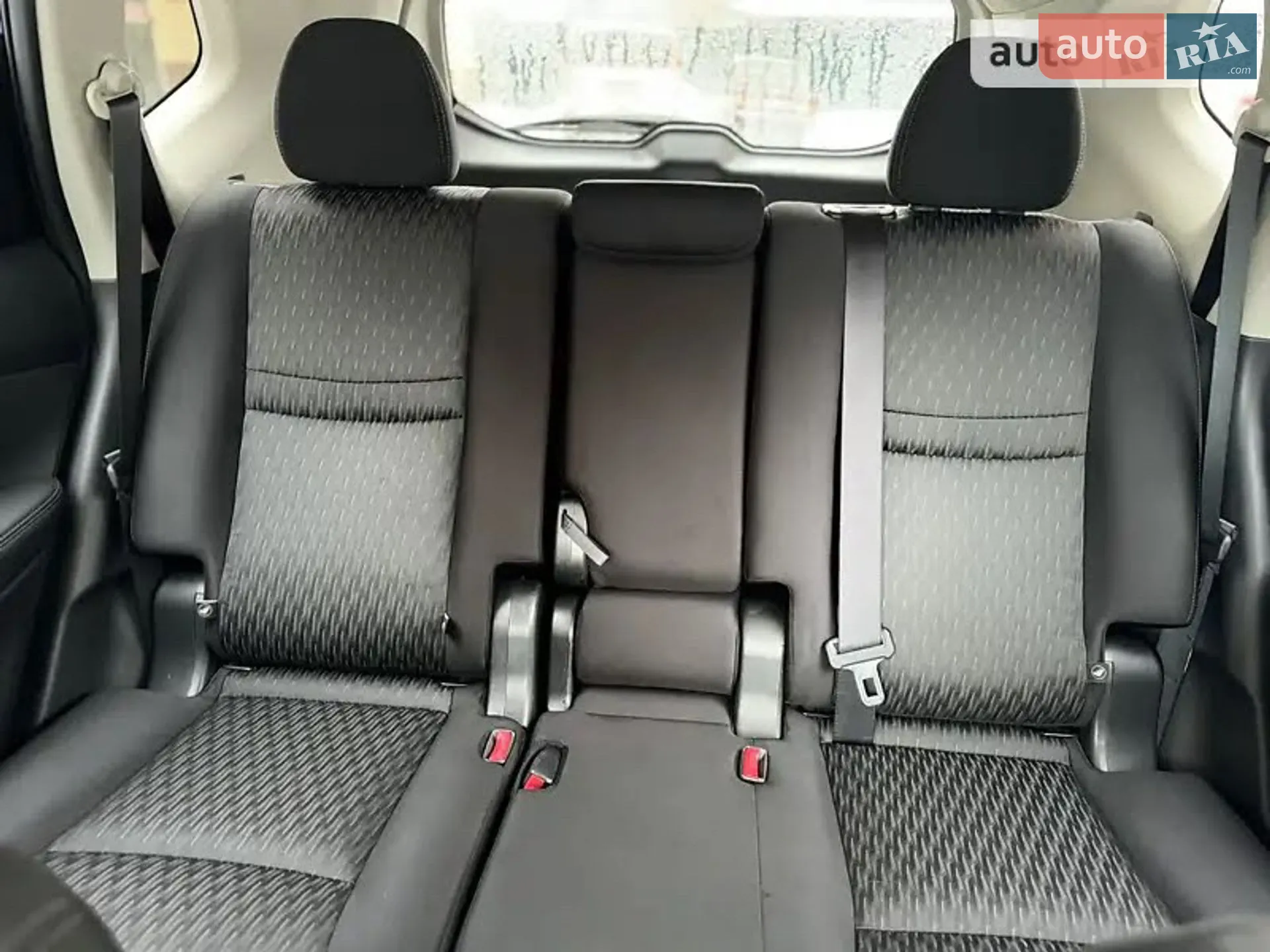 2019 Nissan Rogue - мініатюра 11