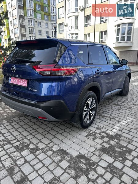 Позашляховик / Кросовер Nissan Rogue 2021 в Івано-Франківську