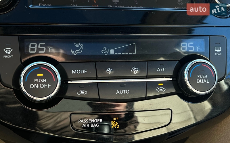 Внедорожник / Кроссовер Nissan Rogue 2018 в Львове