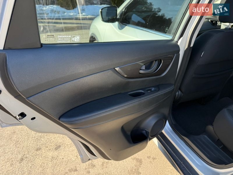 Внедорожник / Кроссовер Nissan Rogue 2019 в Киеве