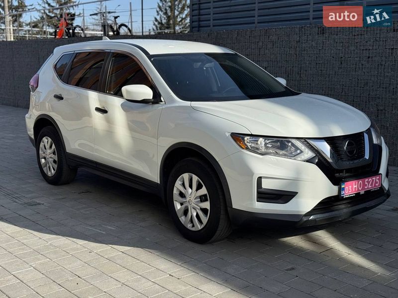 Внедорожник / Кроссовер Nissan Rogue 2018 в Луцке