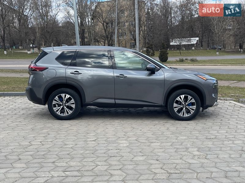 Внедорожник / Кроссовер Nissan Rogue 2021 в Одессе