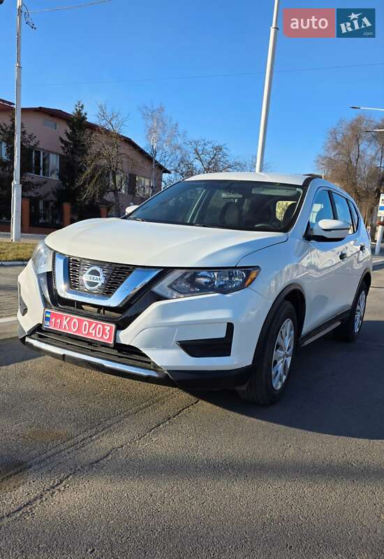 Внедорожник / Кроссовер Nissan Rogue 2017 в Измаиле