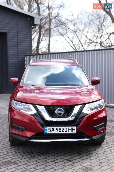 Внедорожник / Кроссовер Nissan Rogue 2018 в Александрие