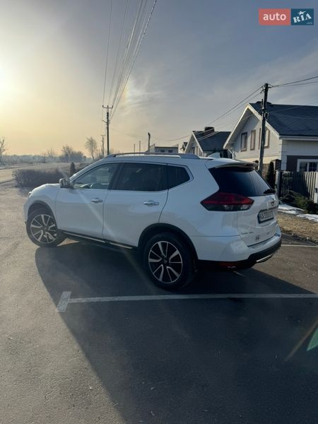 Внедорожник / Кроссовер Nissan Rogue 2018 в Киеве