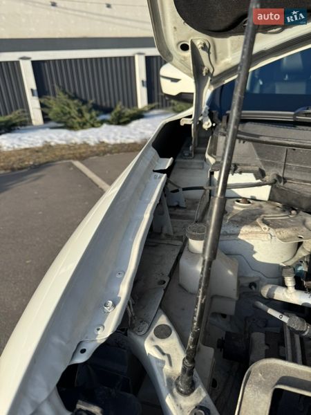 Внедорожник / Кроссовер Nissan Rogue 2018 в Киеве