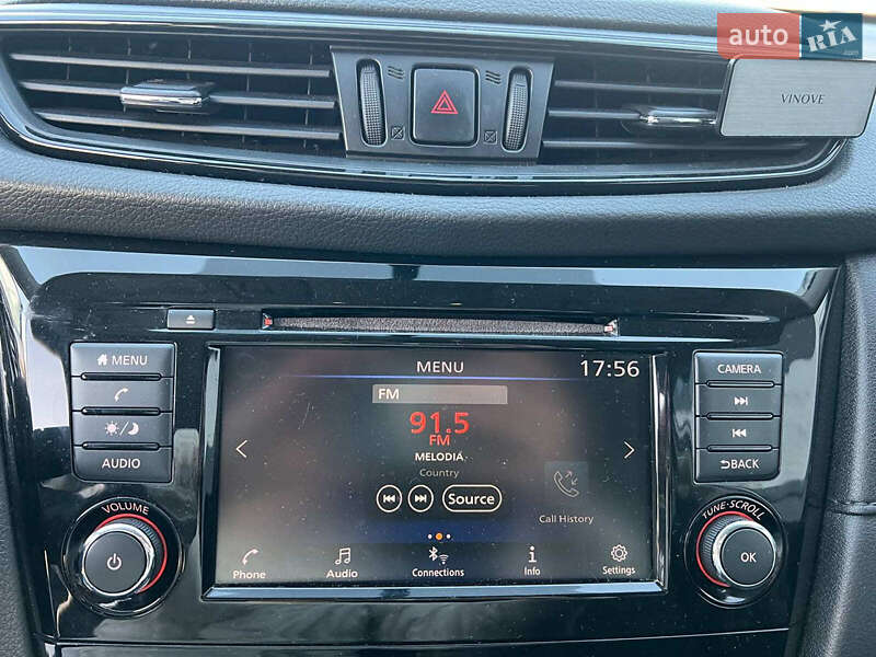 Позашляховик / Кросовер Nissan Rogue 2018 в Львові