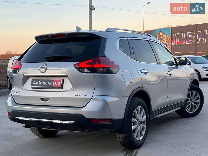 Позашляховик / Кросовер Nissan Rogue 2018 в Львові