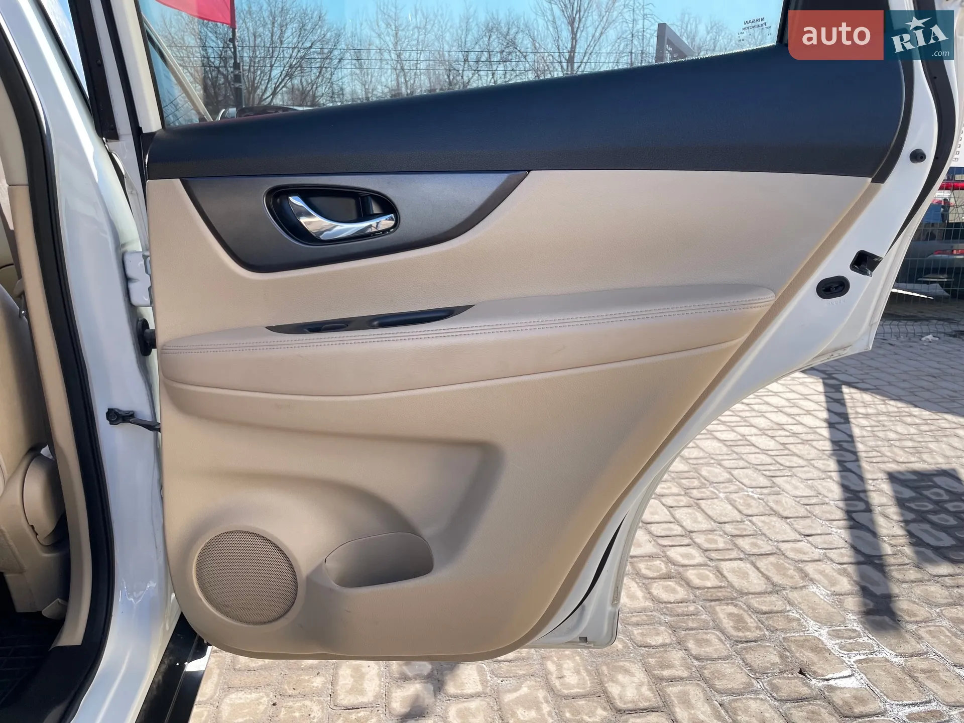 2016 Nissan Rogue - мініатюра 32
