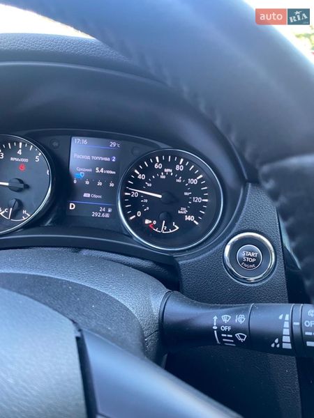 Внедорожник / Кроссовер Nissan Rogue 2018 в Киеве