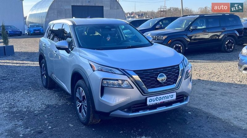 Nissan Rogue 2021