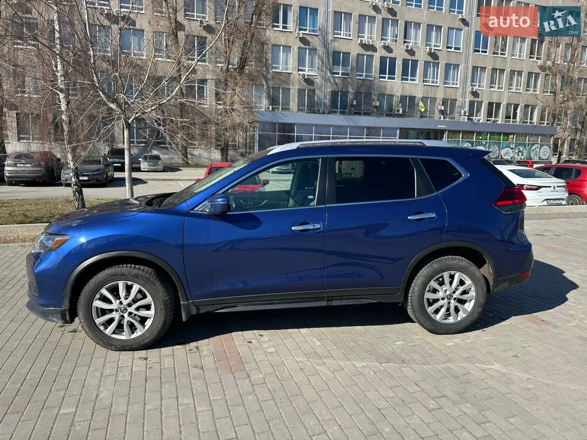 2017 Nissan Rogue - мініатюра 3