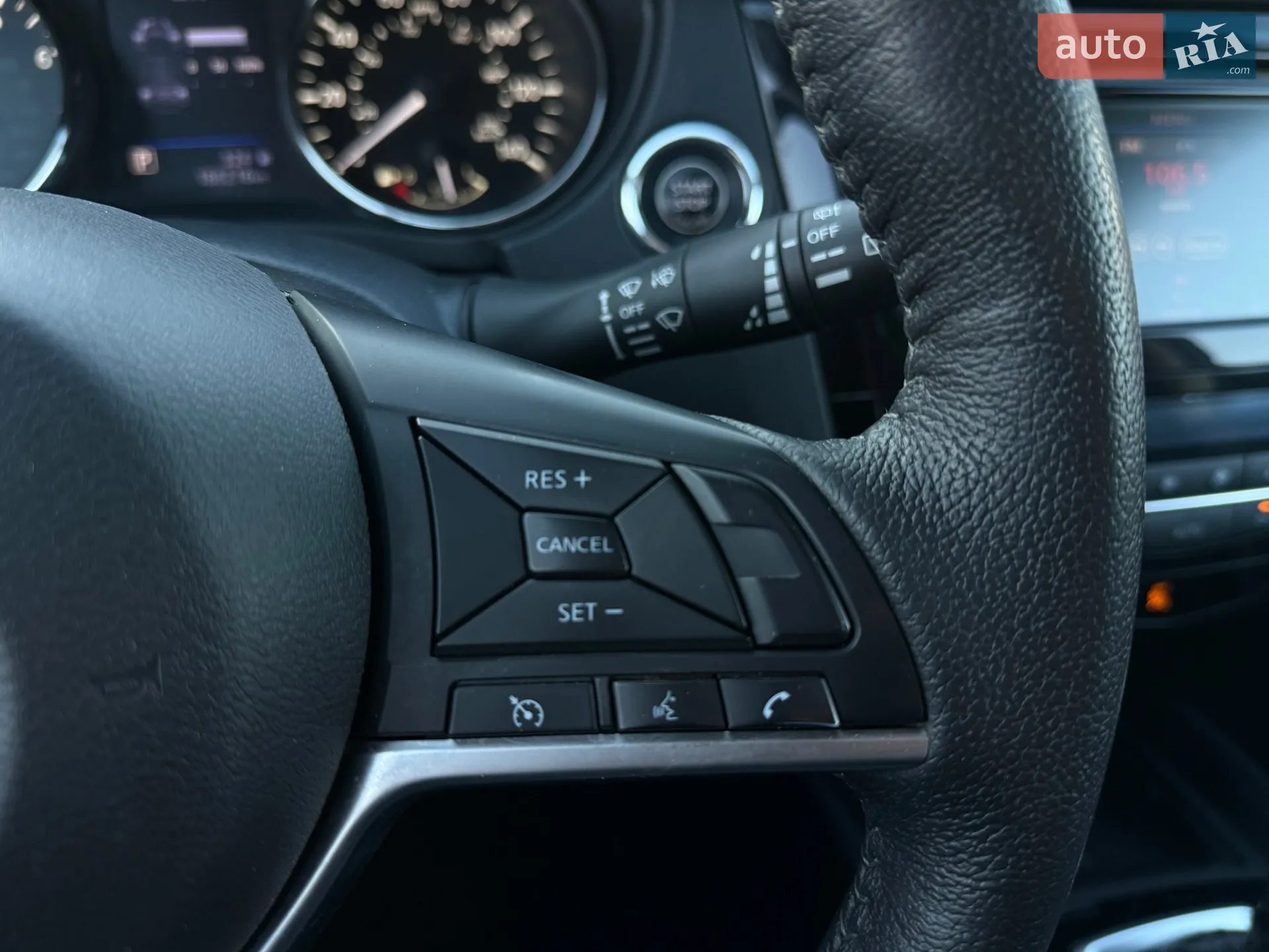 2019 Nissan Rogue - мініатюра 28