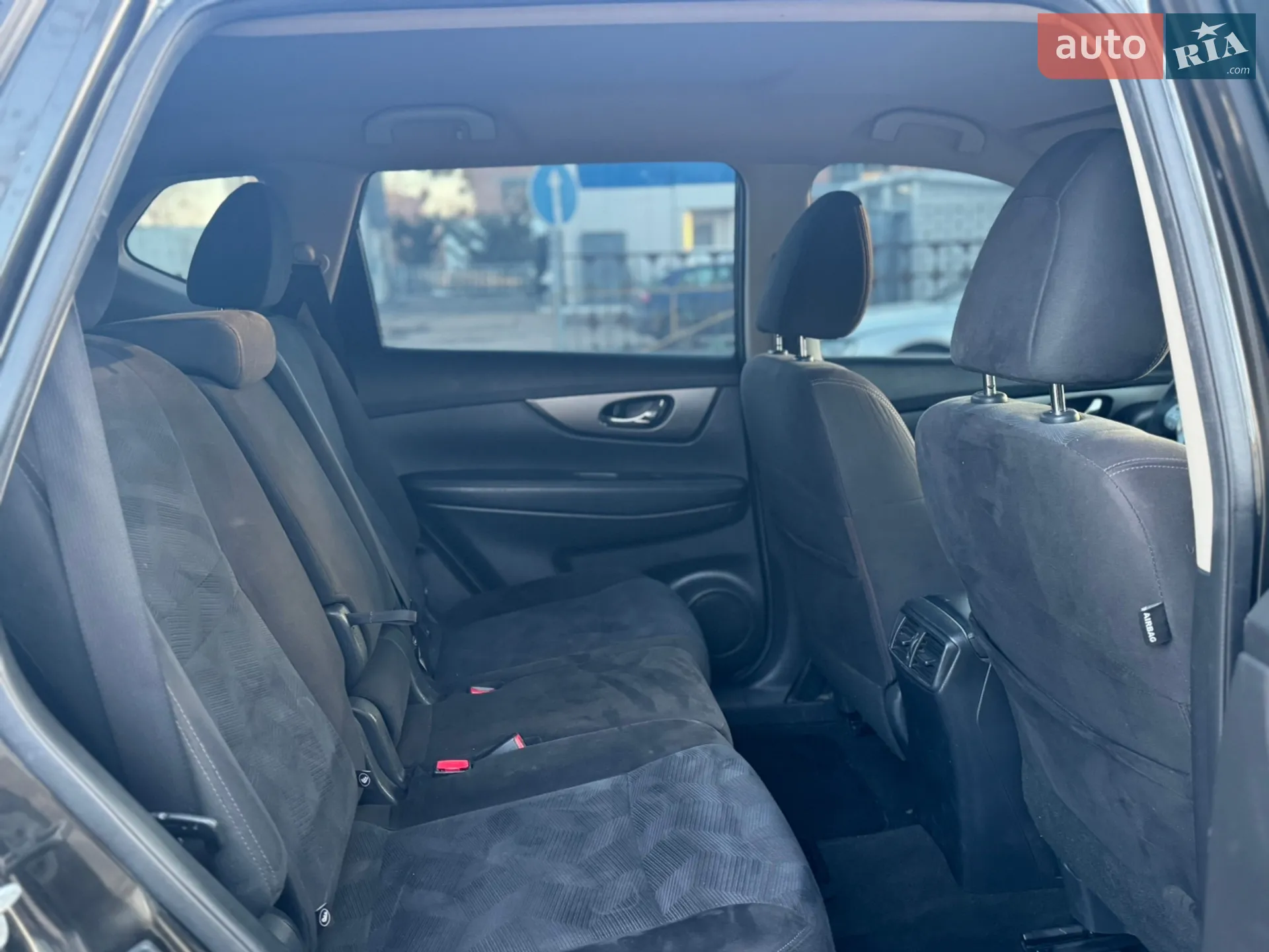 2015 Nissan Rogue - мініатюра 28