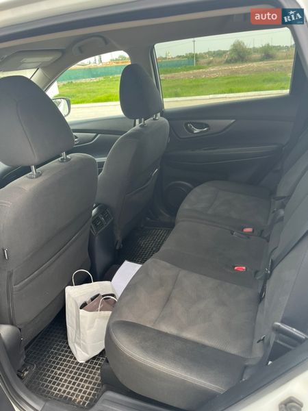 Внедорожник / Кроссовер Nissan Rogue 2016 в Измаиле