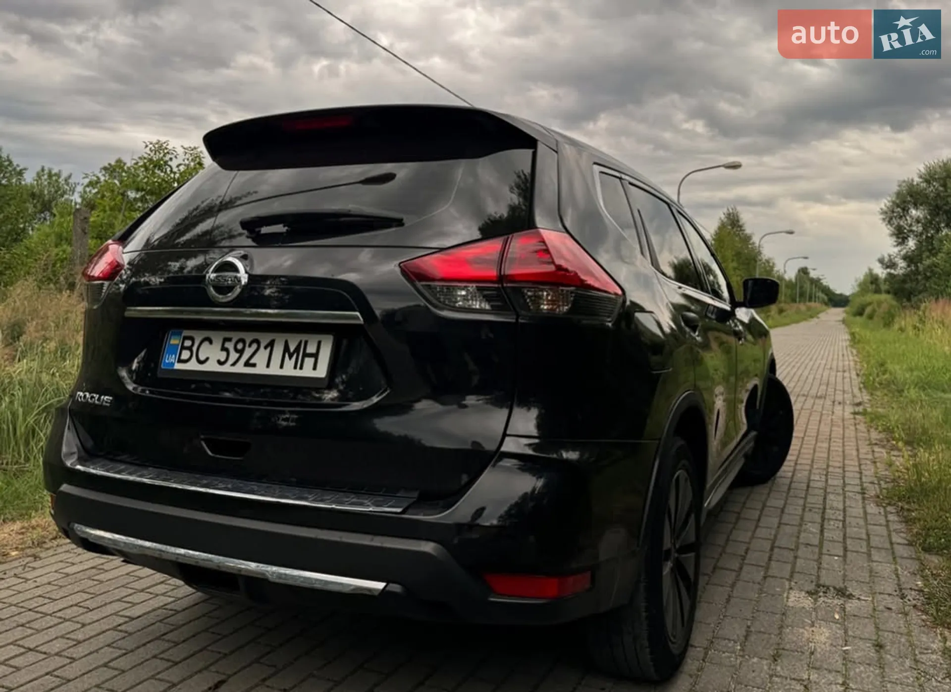 2018 Nissan Rogue - мініатюра 3
