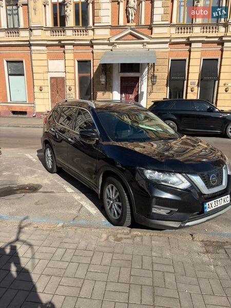 Внедорожник / Кроссовер Nissan Rogue 2018 в Киеве