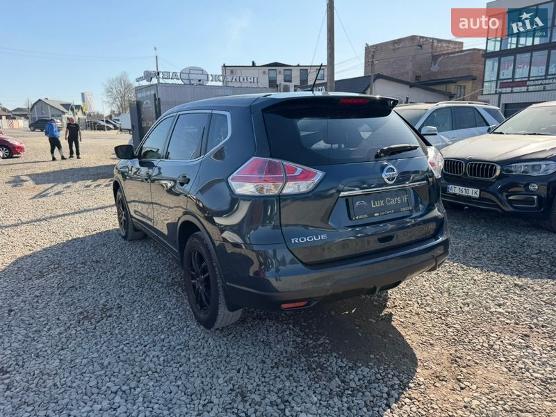 Внедорожник / Кроссовер Nissan Rogue 2016 в Ивано-Франковске