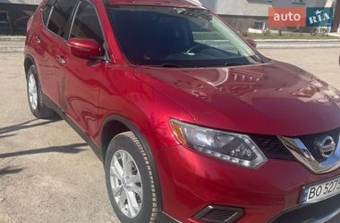 Позашляховик / Кросовер Nissan Rogue 2016 в Чорткові