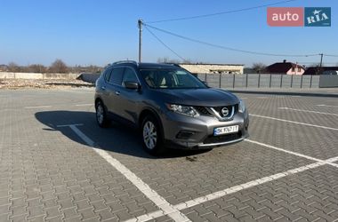 Позашляховик / Кросовер Nissan Rogue 2016 в Дубні