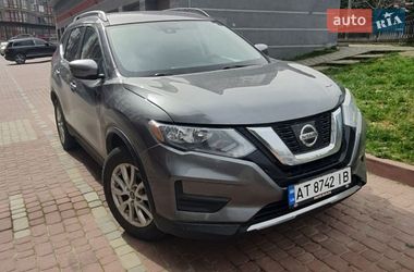 Внедорожник / Кроссовер Nissan Rogue 2019 в Ивано-Франковске