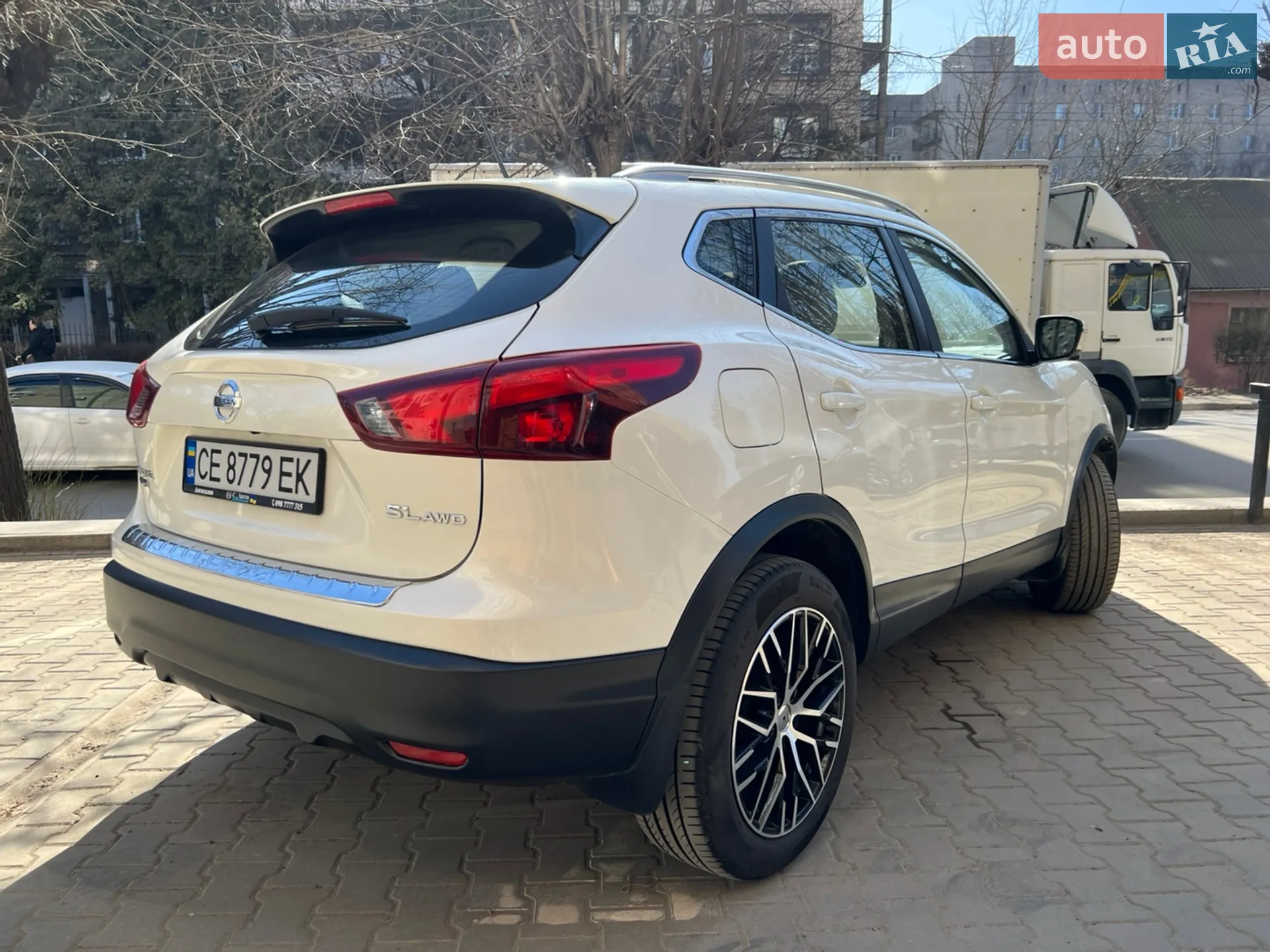 2018 Nissan Rogue - мініатюра 3