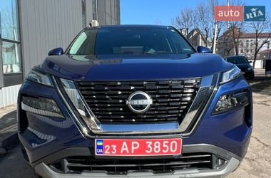 Внедорожник / Кроссовер Nissan Rogue 2023 в Хмельницком