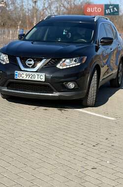 Внедорожник / Кроссовер Nissan Rogue 2016 в Дрогобыче