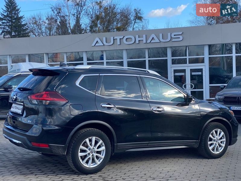 Внедорожник / Кроссовер Nissan Rogue 2018 в Житомире